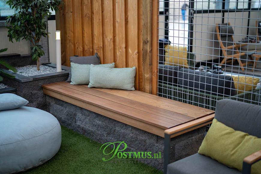 Hardsteen vijverranden 3x15x100 cm**