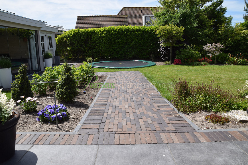 Gebakken waalformaat 20x5x8.5 cm Sardo, onbezand getrommeld (92 st. per m2) OP=OP (informeer naar de voorraad)
