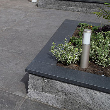 Natuursteen Basalt vijverranden 3x20x100 cm Geslepen**